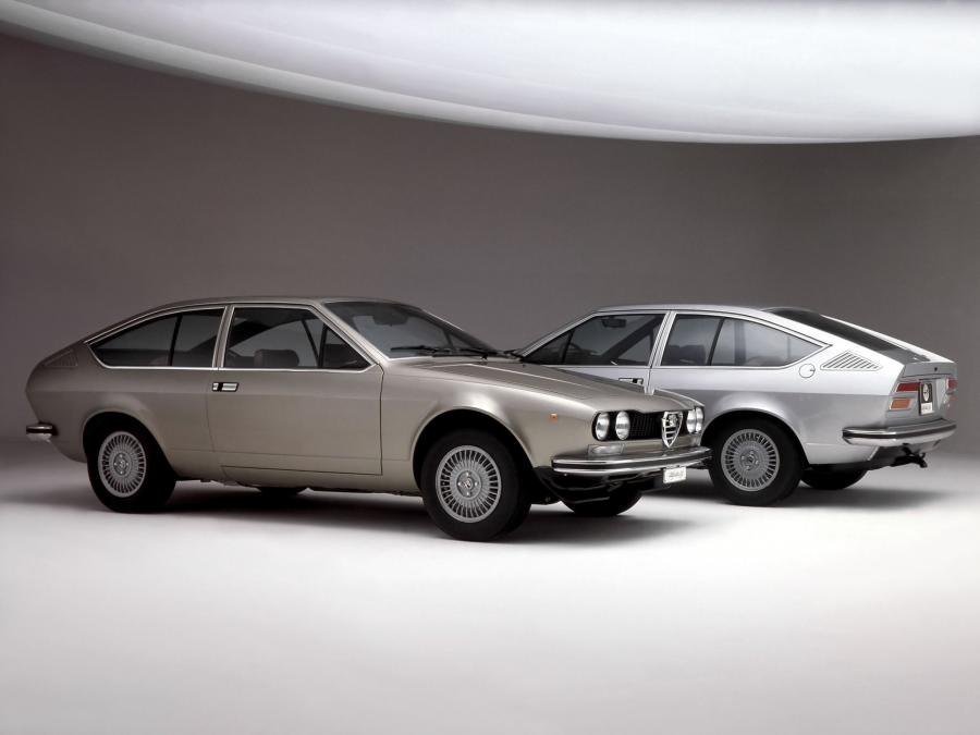  Alfa Romeo Alfetta GT (116) 1974 года  (фото 18 из 18)